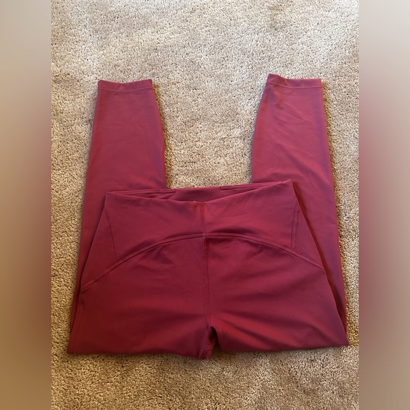 Like New! Lululemon InStill High Rise Legging 25” Size 10- Smokey Red - Picture 6 of 9